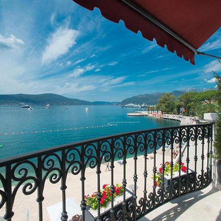 Boutique Hotel La Roche Τίβατ Εξωτερικό φωτογραφία