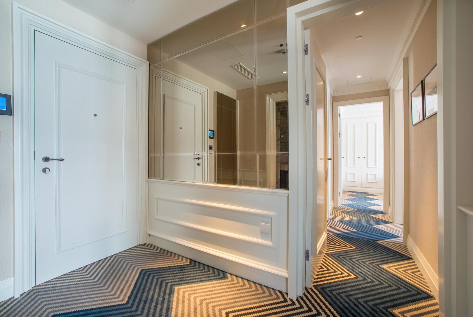 Boutique Hotel La Roche Τίβατ Εξωτερικό φωτογραφία