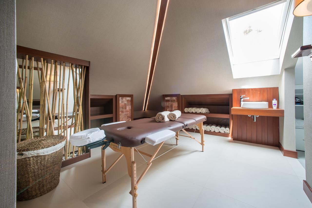 Boutique Hotel La Roche Τίβατ Εξωτερικό φωτογραφία