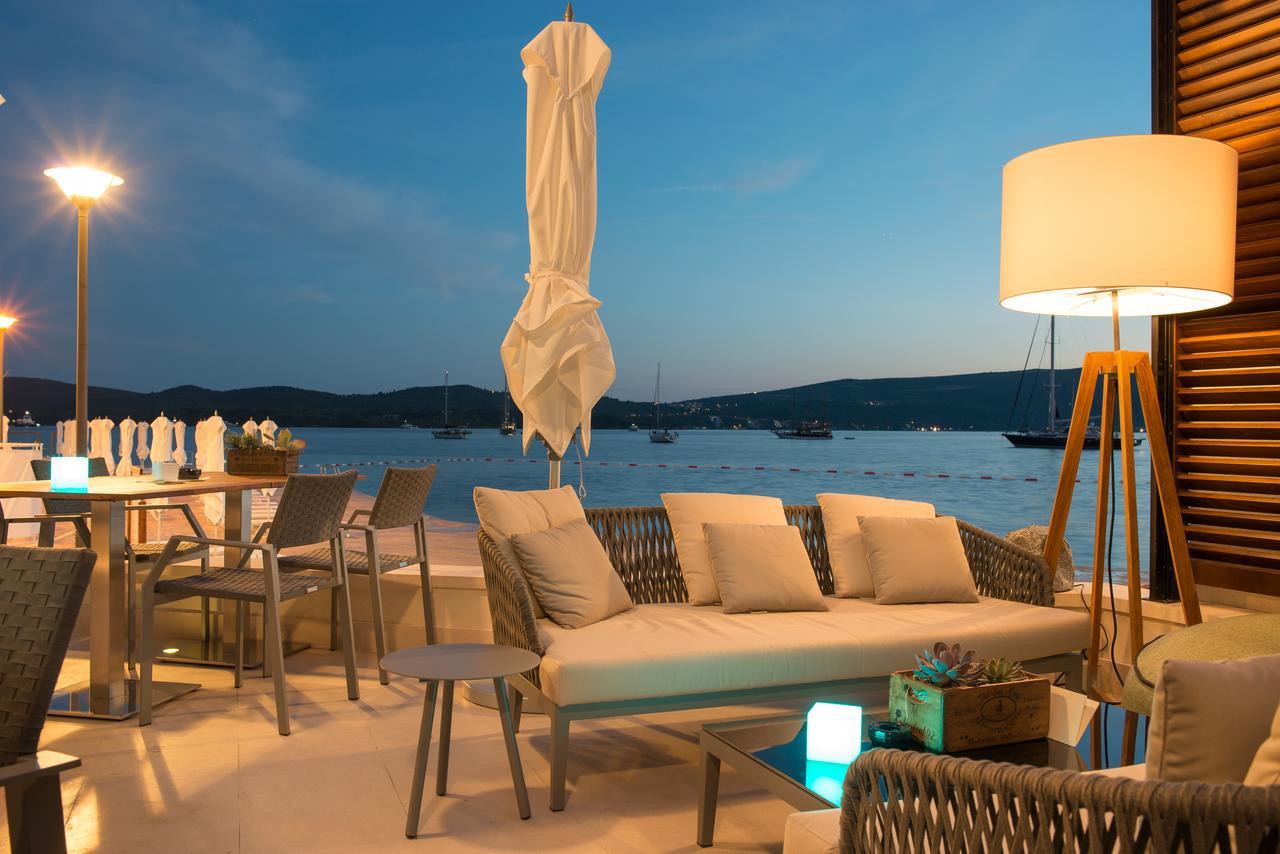 Boutique Hotel La Roche Τίβατ Εξωτερικό φωτογραφία