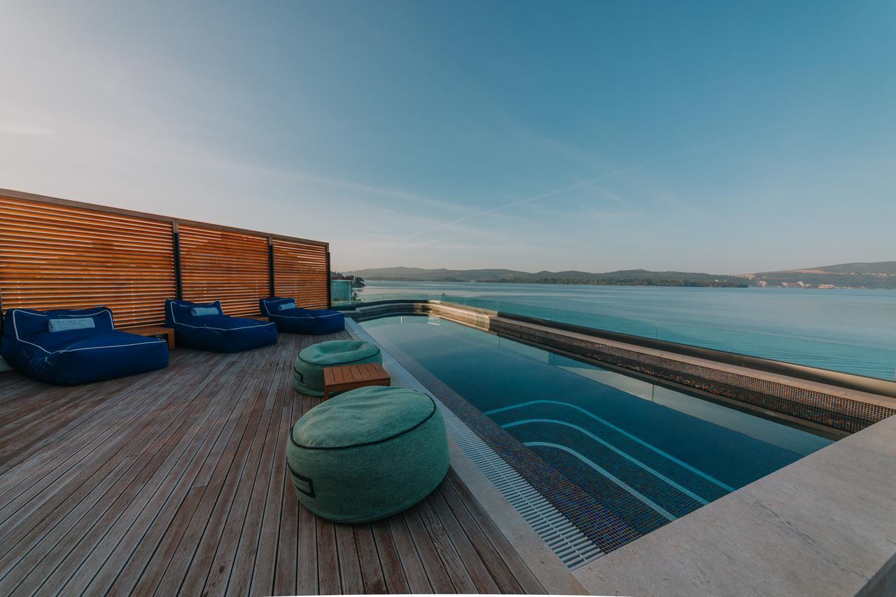 Boutique Hotel La Roche Τίβατ Εξωτερικό φωτογραφία