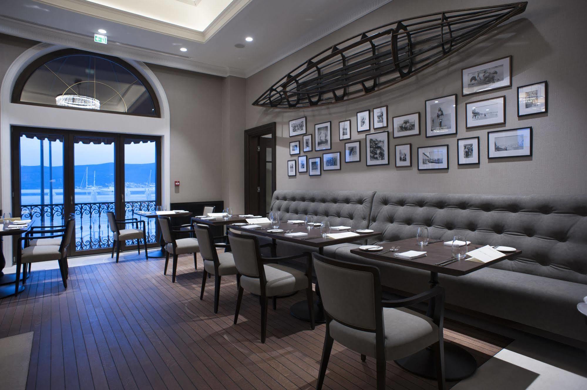 Boutique Hotel La Roche Τίβατ Εξωτερικό φωτογραφία