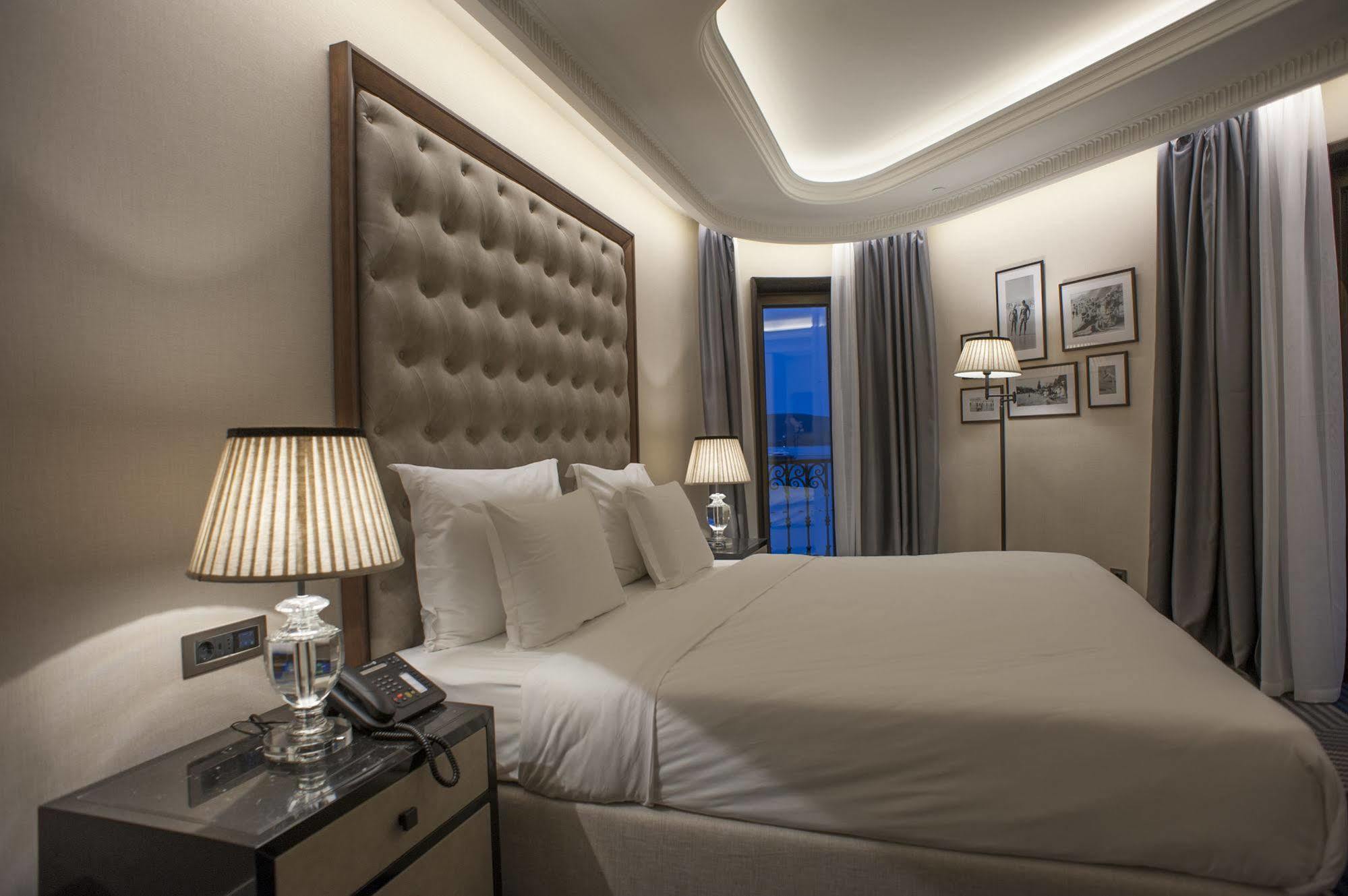 Boutique Hotel La Roche Τίβατ Εξωτερικό φωτογραφία