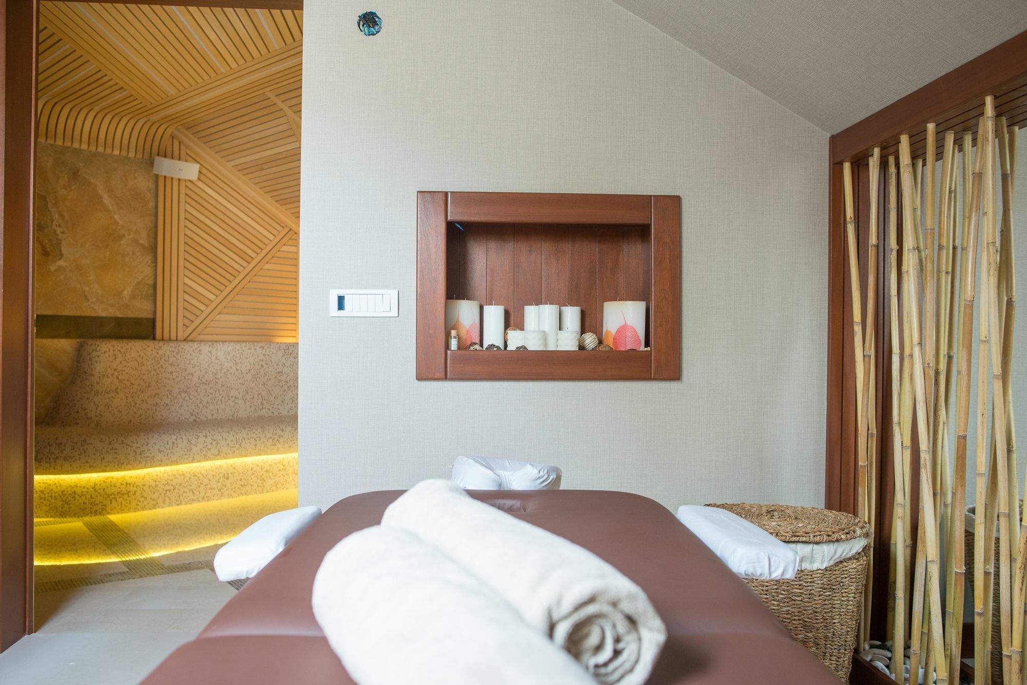 Boutique Hotel La Roche Τίβατ Εξωτερικό φωτογραφία