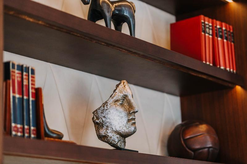 Boutique Hotel La Roche Τίβατ Εξωτερικό φωτογραφία