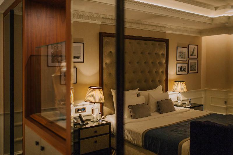 Boutique Hotel La Roche Τίβατ Εξωτερικό φωτογραφία